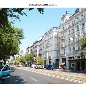 Edit's Place , Budapest Ungheria